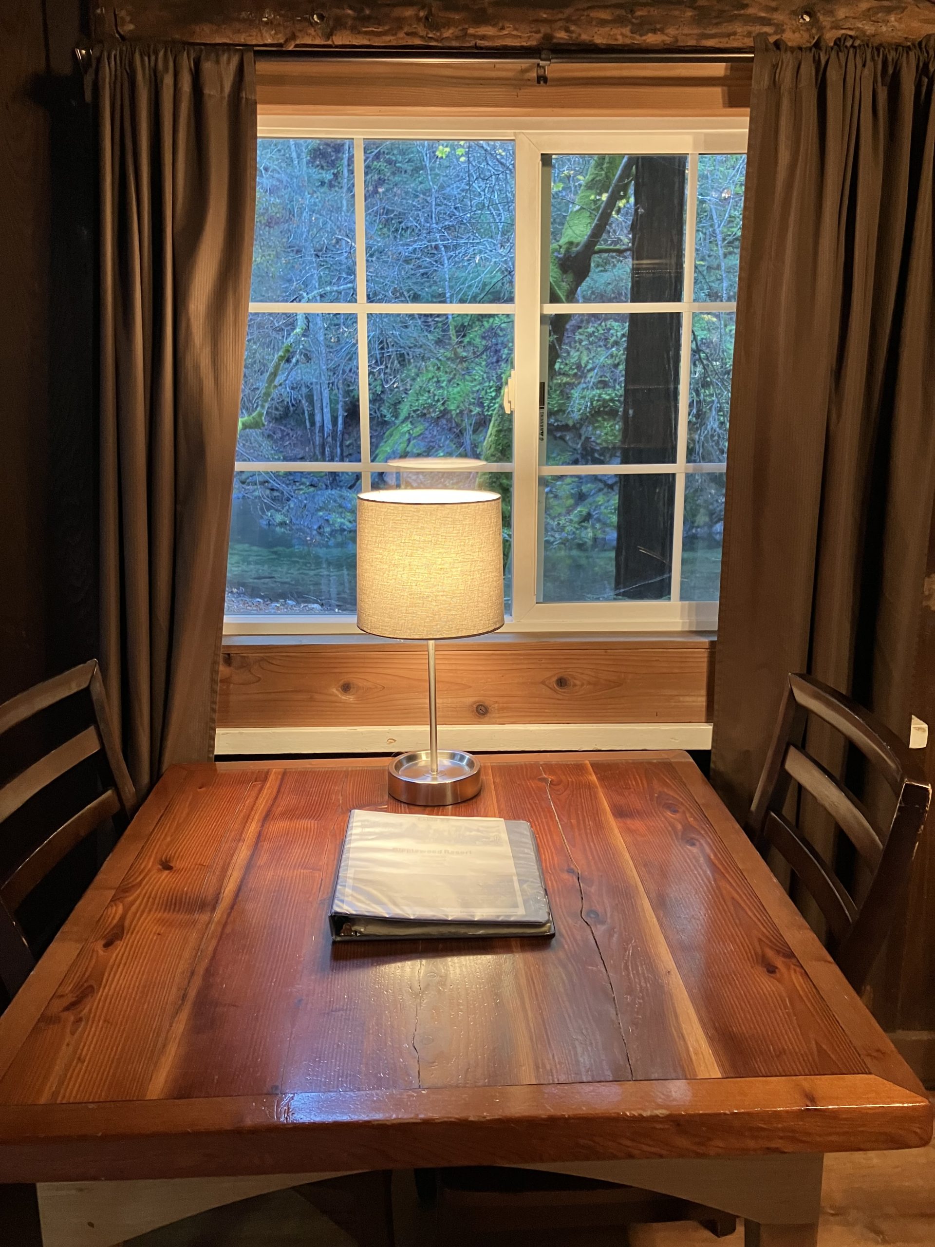 Ripplewood-Resort-Hotel-Big-Sur-Cabin-7-10