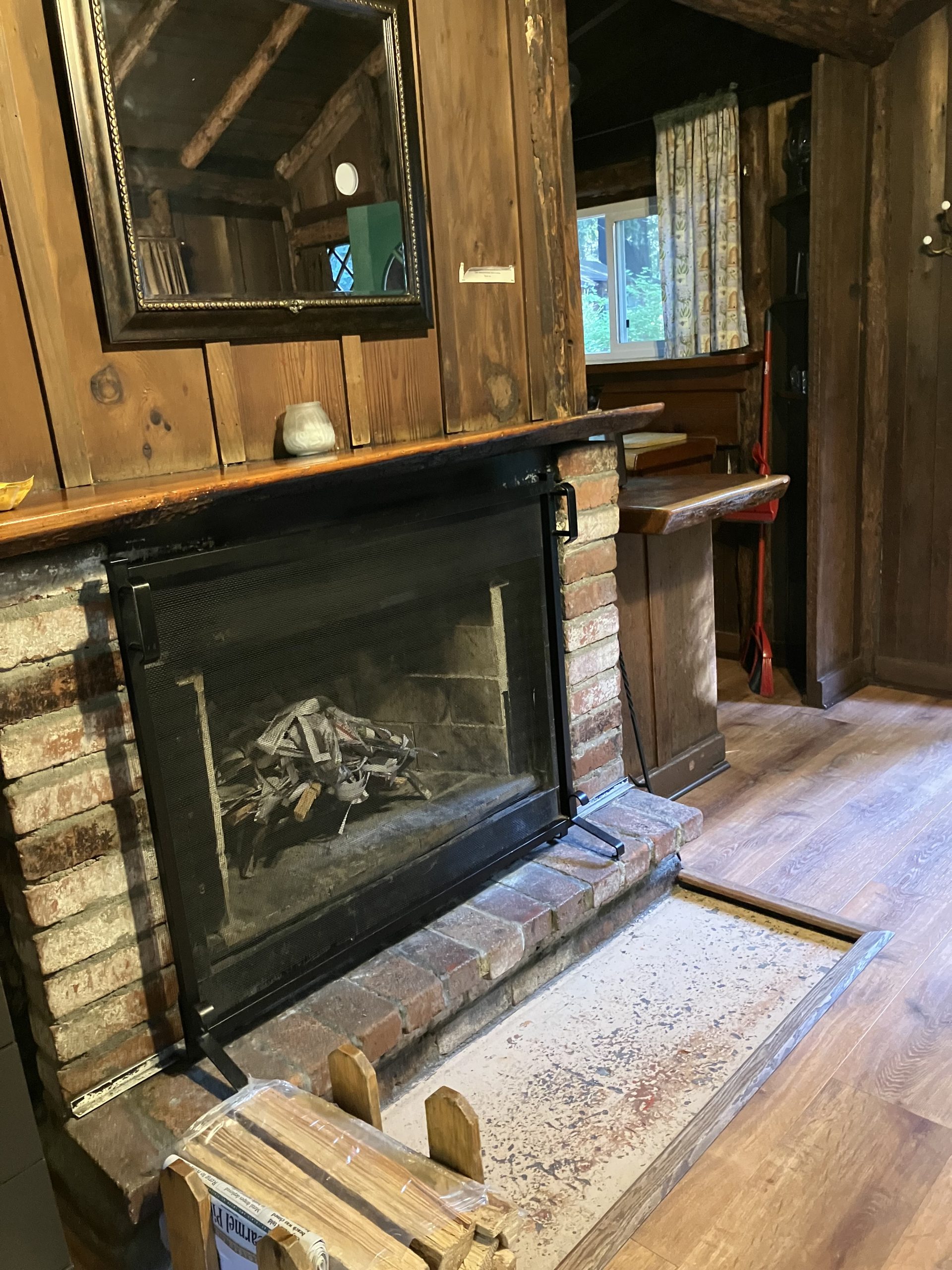 Ripplewood-Resort-Hotel-Big-Sur-Cabin-7-5